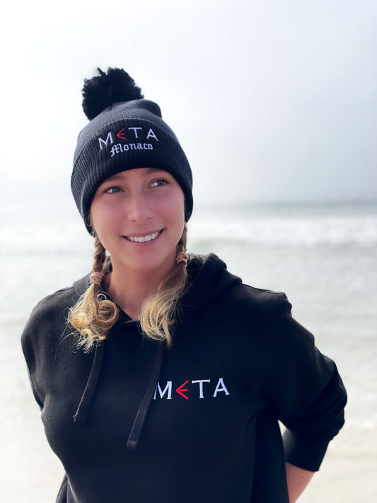 Beanie with Pom Pom, Black