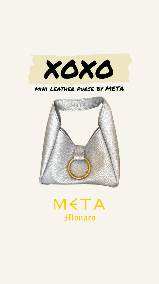 XOXO mini purse, poudre d’étoiles silver leather