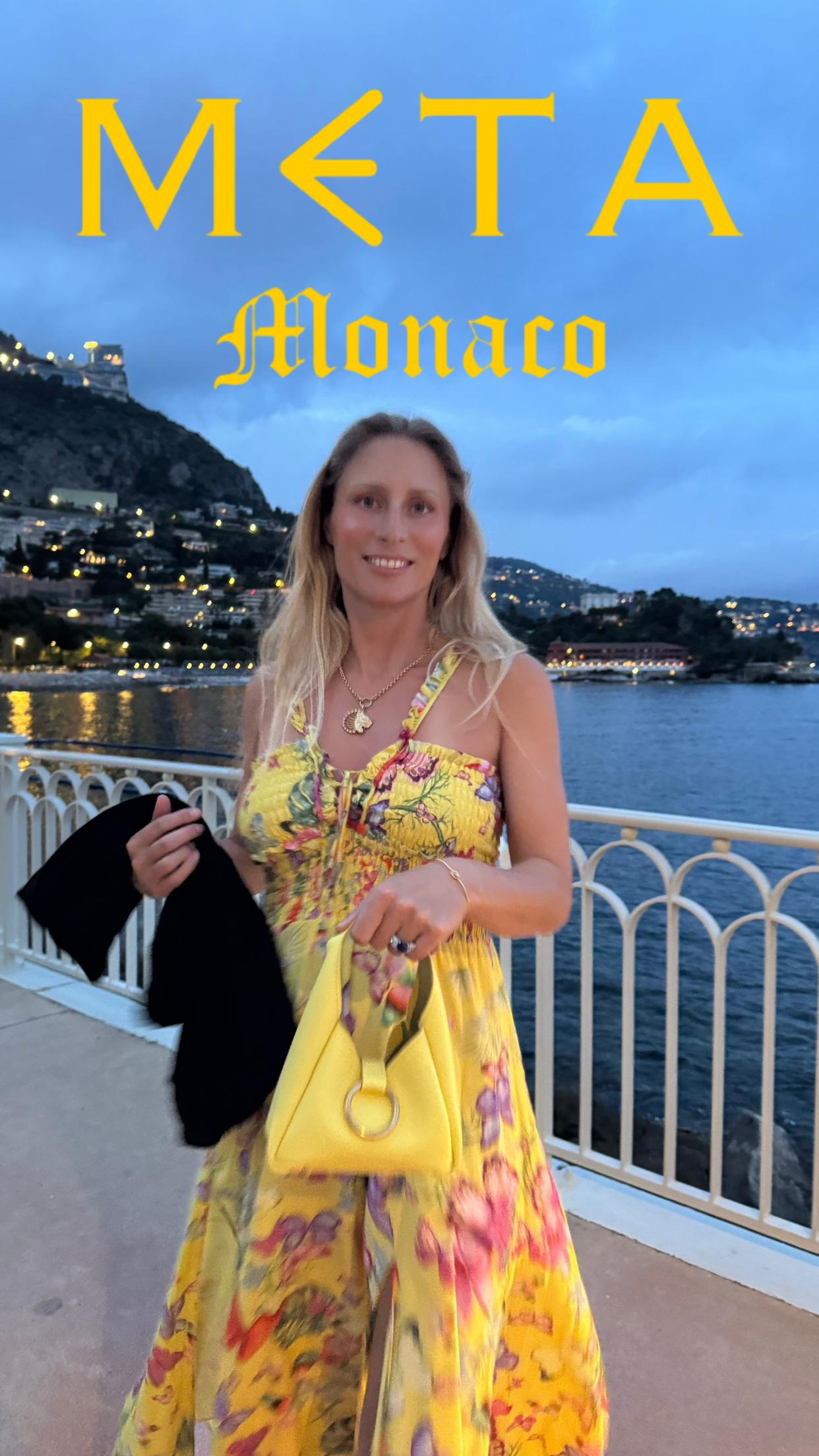 XOXO mini purse, feu du ciel yellow leather
